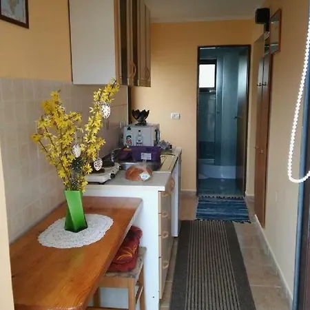 Keti Apartman *